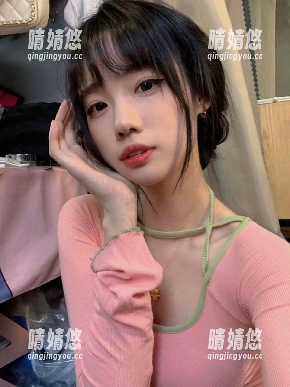 秀人网 - tina甜仔睡衣写真最新专辑曝光：每张照片都是心动的瞬间