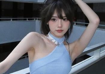 秀人网 – 完美呈现伊思思女神的风采，精选原图与套图大放送