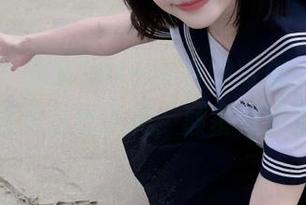 秀人网 – 娜露Selena白嫩写真，高清细腻展现自然之美，颠覆传统审美
