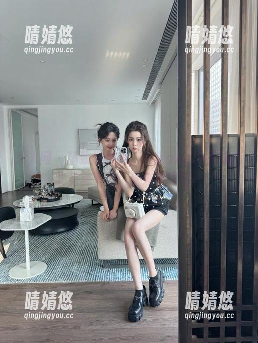 秀人网 - 精致婚纱照，小甜angle花嫁图集免费下载，快来收图吧！