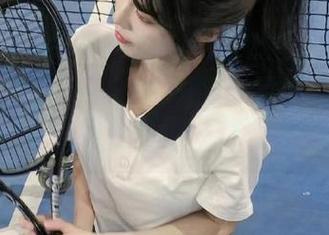 秀人网 – 月夕Lily最新制服美图曝光！谁说制服只能端庄？来看她的搞笑变身吧！