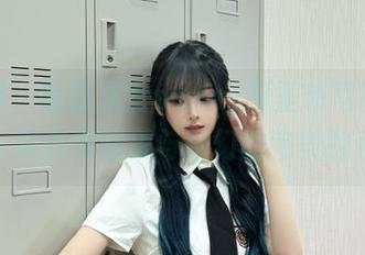 秀人网 – 盼盼龙女sunny万圣节写真作品，带你领略美与奇幻的完美融合
