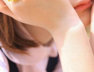 秀人网 – 走进葛征双马尾写真：以照片见证动人瞬间，感受青春的美好