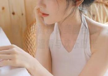 秀人网 – 诗诗圣诞摄影美图合集，捕捉每一刻的温情与欢乐时光