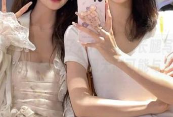 秀人网 – 轩轩王子2019专属长腿写真图册，为时尚达人呈现无限可能与灵感