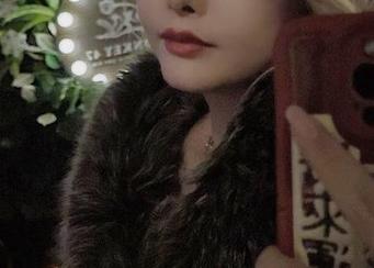 快来欣赏！秋和柯基的和服福利图片，绝对让你心动
