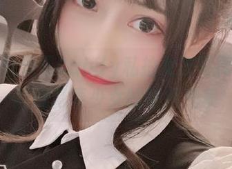 细腻的糖果果Candy私拍女友写真原图，展现青春少女的浪漫气质