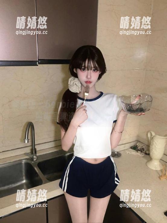美媛馆-Barbie可儿 美媛馆 - Barbie可儿的高跟鞋美图集:时尚写真资源让你心动不已