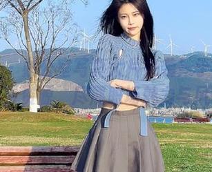 美媛馆 – 办公室写真大片来袭！于大小姐免费资源，尽展职场魅力与风情
