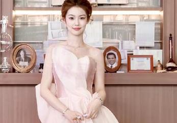 美媛馆 – 绝美叶籽亿长腿写真合集，精选瞬间尽显非凡气质
