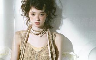 微密圈 – 美邵女Baby新作油亮袜原图曝光：每一张都是视觉盛宴的图集