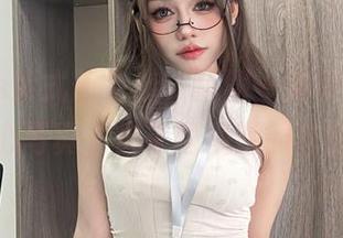 绝美cos紫式部来袭，芊川一笑MNK更新扎心写真，快来围观她的作品！