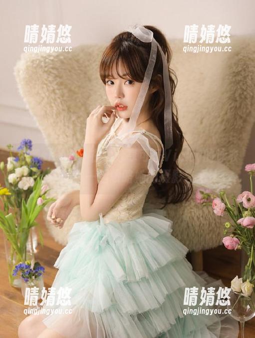 花漾show - 在线分享可乐Vicky的泳衣作品，一起领略她的摄影艺术