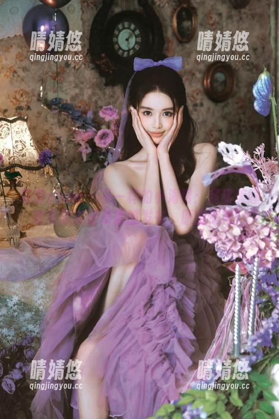 花漾show - 不一样的小海臀：超甜美睡衣写真实图册震撼发布，原图惊艳！