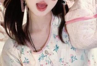 花漾show – 福利大放送！欣赏小海臀学妹的精彩写真作品吧！