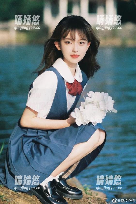 花漾show - 玥儿玥er的浴室私拍，令人惊艳的图片，完美诠释了自然之美