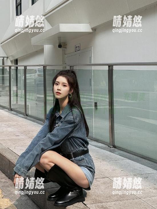 蜜桃社 - 走进Suki的白裙故事，充满灵感的写真套图资源下载