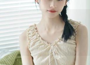 蜜桃社 – 韵莉娜VANILLA花嫁写真作品集，带你领略每一幅图片背后的隐秘，感受幸福的传递