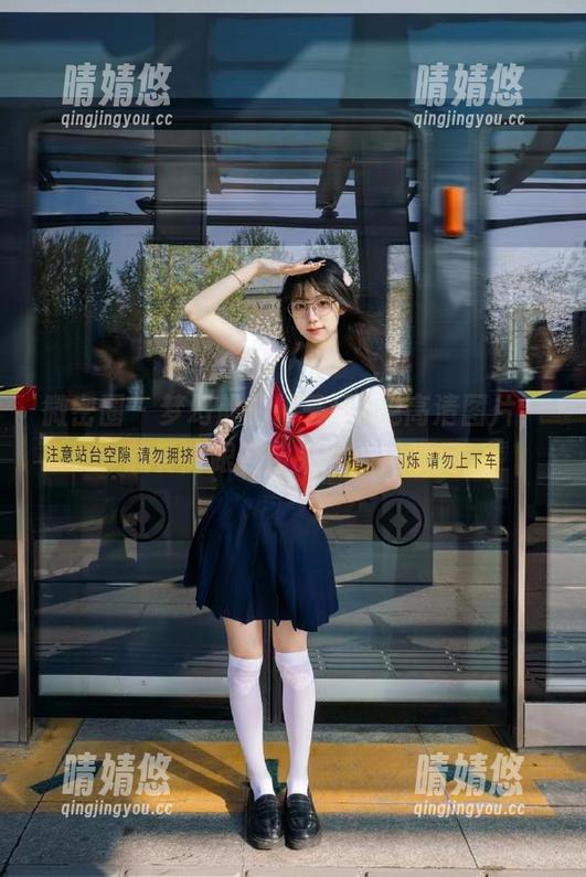 微密圈 - 梦幻般的轩子巨2兔高清图片，感受高跟鞋带来的惊艳瞬间