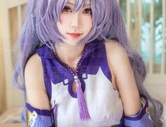 里见年一双马尾最新资源上传，快来欣赏这组美丽写真作品！