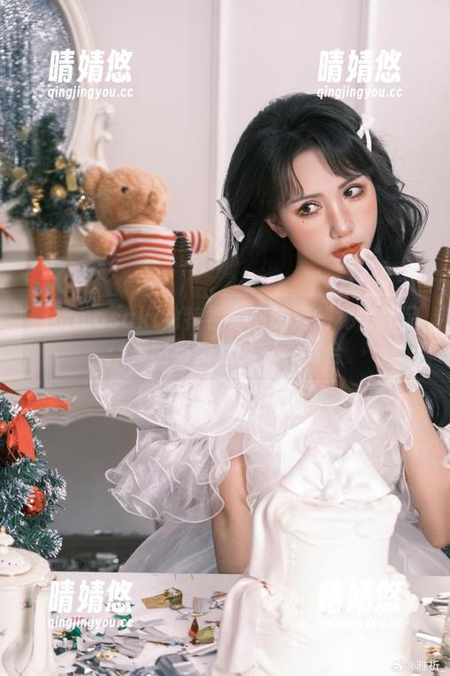 雅祈masaki 雅祈masaki独特视角下的定制秘书作品:美丽与力量的完美结合