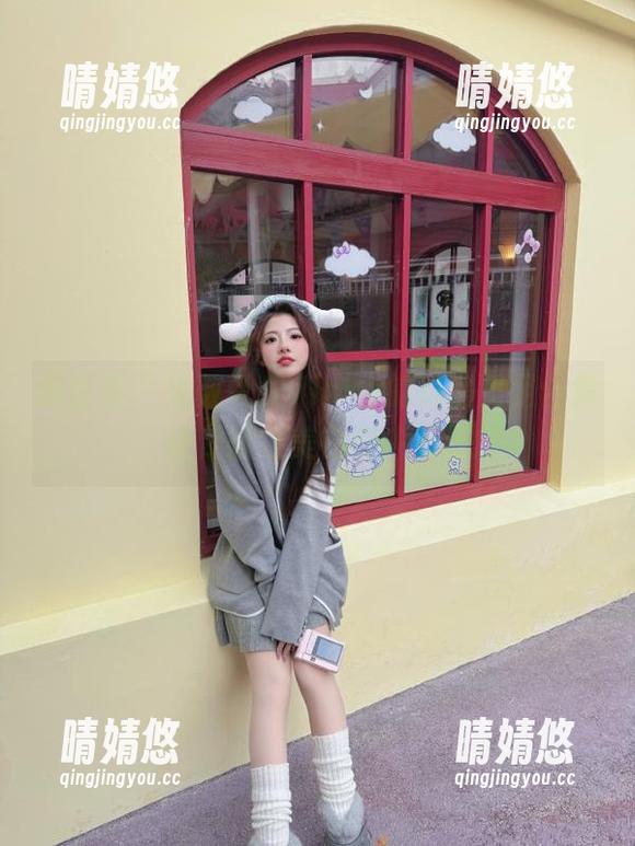 青豆客-可乐Vicky 青豆客 - 细数可乐Vicky的私房美足合集,让足部之美在镜头下绽放