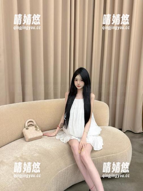 青豆客 - 施忆佳Kitty酱的作品集：豹纹写真为你解锁大胆与优雅的全新视角