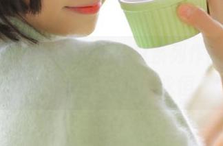 青豆客 – 探索王婉悠纯白系列作品，精选瞬间铭刻美丽的永恒