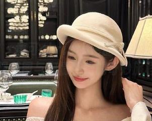 青豆客 – 黄可christine的照片背后：发现美图与剧情交织的奇妙旅程