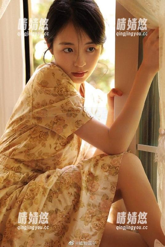 魅妍社-小乔Joyi 魅妍社 - 专辑小乔Joyi美足经典合集更新,谱写足部艺术的迷人篇章