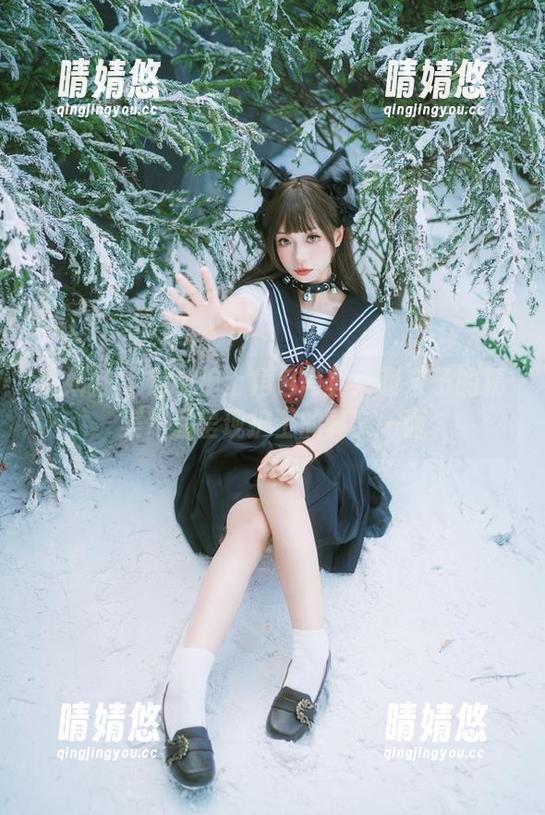 魅妍社 - 定制护士角色写真：萌奈子的精美作品呈现护士的真实一面