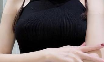 最新图片上线：鹿八岁baby塑造《水手比基尼》，带你领略别样的青春与活力！