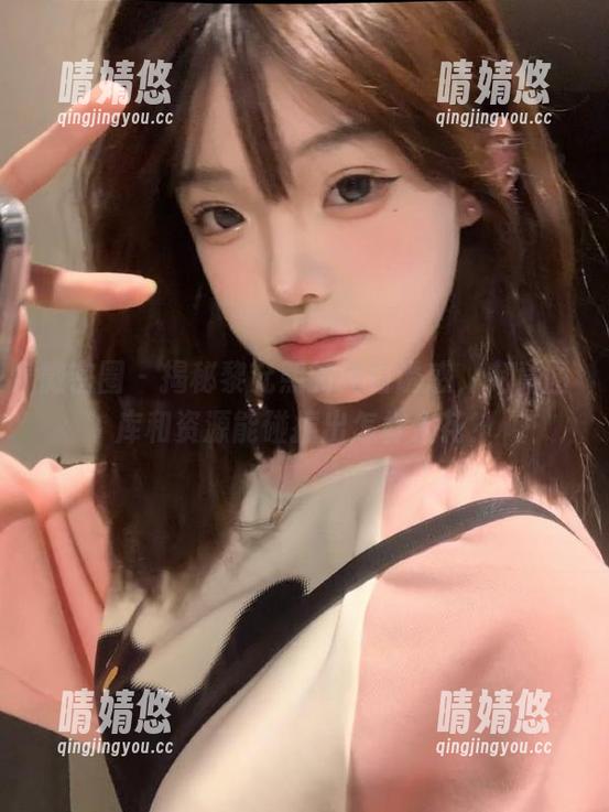 微密圈 - 揭秘黎允熙的纯白诱惑，究竟图库和资源能碰撞出怎样火花？